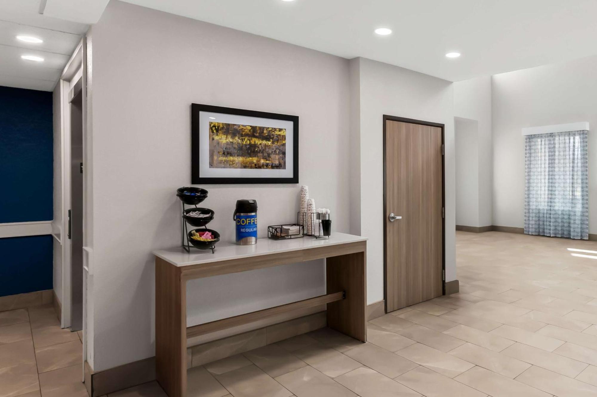 Sonesta Essential La Porte Exteriér fotografie